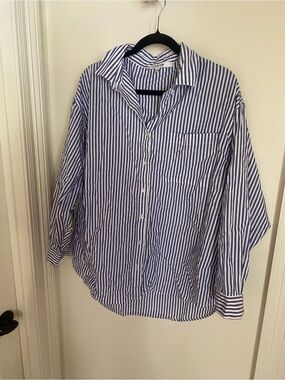 Joe's Jeans Blue & White Vertical Stripe Button-Down Shirt